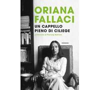 Un cappello pieno di ciliege