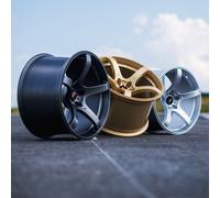 Un Cerchio in Lega - Japan Racing JR32 18x8.5 ET38 5x114.3 Nero Opaco