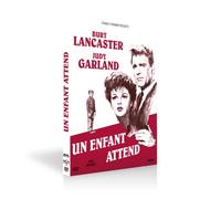 Un Enfant Attend