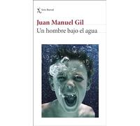 Un hombre bajo el agua