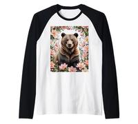 Un orso bruno circondato da fiori rosa di radice amara Maglia con Maniche Raglan