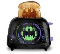Uncanny Brands DC Comics Batman Game Over Two Slice Toaster - Toast Batman Logo on Your Toast - Divertente elettrodomestico da cucina - Compatto e facile da usare