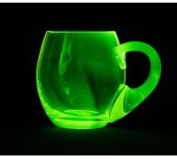 Unique uranium glass hand made decoration - beer glass, volume 0,5 l, Czech Bohemian Glass. vetro trasparente, 1 pezzo