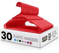 Utopia Home 30 confezioni di appendini in plastica salvaspazio, resistenti con scanalature per la spalla, rosso