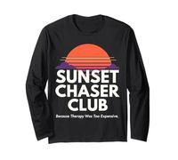 Vacanze estive al tramonto sulla spiaggia Maglia a Manica