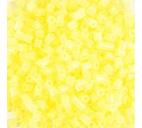 Vaessen Creative Perline a Fusione, Giallo Neon, Set di 1100 Pezzi per i Lavori di Fai-da-te con Bambini, per Creare Gioielli, Decorazioni Fatte in Casa e per Altre Idee Ingegnose (5009-039)