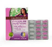 Valdispert Menopausa Day&Night Integratore Alimentare Con Melatonina E Magnesio 60 Compresse