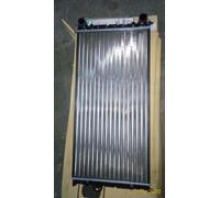 VALEO 731025 RADIATORE RAFFREDDAMENTO MOTORE VW GOLF III SEAT IBIZA / RADIATOR