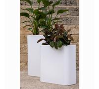 Vaso Porta vaso, h 90 in polietilene Modello BLOG Dimensioni90x30xh90 cm ideale x l'esterno si può piantumare direttamente al suo interno dotato di foro di scolo colore Bianco bianco