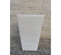 Vaso quadrato in resina Giglio 50 cm.