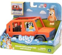 Giochi Preziosi Bluey - Jeep 4WD della Famiglia Bluey,Con Mamma Chilli e Spazio per 4 Personaggi, Include Accessorio e Foglio Adesivi, Per bambini a partire dai 3 anni