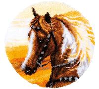 VERVACO Latch Hook Kit Per Tappetto CAVALLO OCCIDENTALE Kit Gancio Di Chiusura Tappeto ca. 55 x 55 cm Set Ricamo Principianti Casa Decorazioni Attività Creative Adulti Hobby Rilassanti