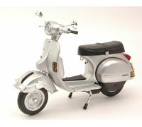 Vespa P200 E 1978 Silver 1:12 Model 42123S NEW RAY