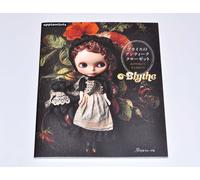 Vestiti per bambole giapponesi modello da cucire libro Blythe antico armadio ...