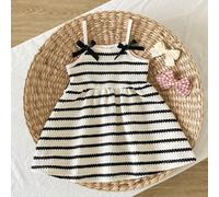 Vestito a fascia per bambine. Questo vestito presenta un design a bretelle, semplice ed elegante. La silhouette a-line della gonna aggiunge un aspetto vivace e carino. Il design morbido e ampio si ada