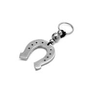 Vestopazzo portachiavi a forma di ferro di cavallo. Realizzato a mano in alluminio 100% riciclato. Nickel tested.