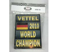 Vettel Pit Board 2010 Campione Red Bull Renault RB6 1/18 Diecast F1 Auto Cartrix