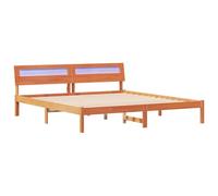 vidaXL Letto Piattaforma 180 x 200 cm, Color Marrone Cerato, Fatto in Legno di Pino massello. Ha Una testiera, Illuminazione LED, connettore USB, e Un Design Moderno. Facilissimo da Montare e Pulire