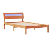 vidaXL Struttura letto Piattaforma marrone cera 100 x 200 cm, realizzata in legno di pino massiccio. Ha LED USB, non necessita di boxspring, si monta facilmente, è rettangolare, ideale per la camera