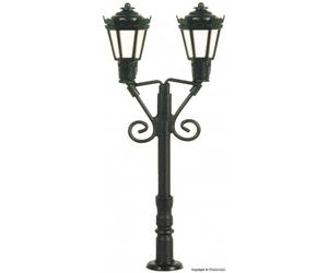 VIESSMANN 6473 Scala N Lampione a due luci in stile antico mm. 37