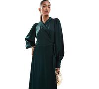 Vila - Vestito lungo a portafoglio in raso verde da damigella 44