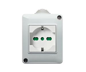 VIMAR 0T14802.U Plana contenitore da parete con presa universale IP40