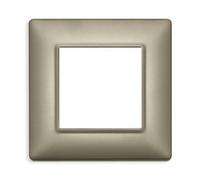 VIMAR 14642.74 PLANA | Placca 2 moduli in metallo, dimensioni 8 x 8 x 0.9 cm, colore nichel perlato