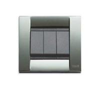 VIMAR IDEA PLACCA 3 POSTI COLORE CROMO LUCIDO 16733.36