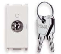 Interruttore chiave bianco unif. OFF b Vimar plana 14083.S.CU