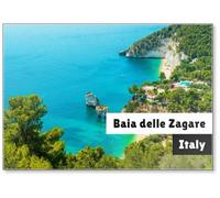 Vista panoramica della famosa Baia Delle Zagare nel Parco Nazionale del Gargano. Puglia (puglia), Italia., Magnete Frigorifero