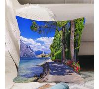 VJIZLOQB Fodera per Cuscino Decorativa Copricuscini,Federe Cuscini Divano, Decorazioni di Natale per Casa, Giardino,Paesaggio Scenico Lago di Garda Malcesine Italia Pietra Strada ciclabile co,40x40cm