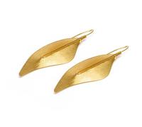 Vlnet® | Vestopazzo orecchini in ottone a forma di foglia irregolare | Chiusura ad amo | Altezza 6,7cm | Nickel tested | Lavorazione artigianale | DD16128
