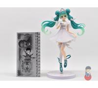 MERCHANDISING LICENCE HATSUNE MIKU 15TH ANNIVERSARY KEI VER FIG 24 CM HATSUNE MIKU SERIES SPM FIGURE