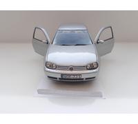 Volkswagen VW Golf 4 GTI Modellino 1:18 Revell Argento 089459093 Nuovo