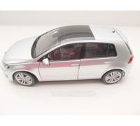 Volkswagen VW Golf 7 Modellino in 1:18 Argento Nuovo 5G4099302 B7W