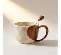 Vyloky Romantic Love Heart Couple Mugs Set - 350 ml con spoons | Ceramic Coffee Tea Cups, Side & Handle Heart Design, Matching Pair, Microwave Safe, Home & Office, Regalo di San Valentino (Brown)