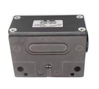 VZOZSHAWB 1 pz interruttore da viaggio SN02D12-502-M SN02R12-SN03D12-MC1688 SN03R12-502-M Finecorsa (Color : SN02D12-502-MC1688)