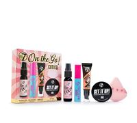 W7 Set regalo On the Go Cuties - Prodotti per il trucco in formato mini con primer, mascara, spray fissante, cipria e spugnetta per trucco - Trucchi in formato da viaggio - Regalo make-up