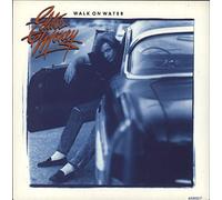 Walk on water (1988) / Vinyl single [Vinyl-Single 7'']