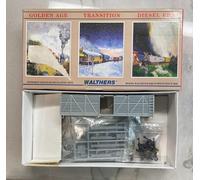 Walthers Ho-Scale 40’ Non Decorato Stock Auto W/Dreadnaught Ends Kit #932-2700
