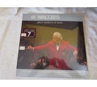 WALTZES - GREAT MOMENTS OF MUSIC