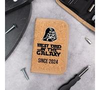 Wanapix | Set di Attrezzi Personalizzato con Testo | Custodia in Sughero | Include Cacciaviti, Cacciaviti di precisione | Regalo Festa del Papà | Il miglior Papà della Galassia