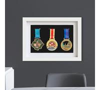 WANLIAN Medal Cassette - Bavaglino da Gara e medaglie | Appendiabiti da Parete - 3 vetrine per Maratona, Vincitori di Gara, premi Militari, Triathlon e Tutti Gli Sport (Bianco, Formato A4).