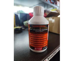 WARM UP RC250 Radiator Cleaner Disincrostante Decalcificatore e Sgrassante