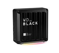 WD_BLACK D50 SSD Game Dock NVMe, 1 TB. 2 porte Thunderbolt 3, DisplayPort 1.4, 2 porte USB-C, 3 porte USB-A, ingresso/uscita audio e Gigabit Ethernet; luci RGB personalizzabili, velocità di lettura