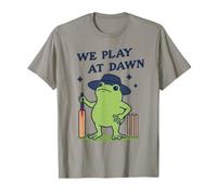 We Play At Dawn Cricket Frog Halloween Divertente Maglietta