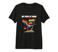 We Pride At Dawn, Supporto per la Bandiera LGBTQ con Aquila e Arcobaleno Maglietta Premium