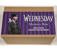 Wednesday Regalo Set Thumbs Up