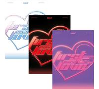 WEI - WEI [ PART.1 FIRST LOVE ] 4th Mini Album ( START OF LOVE + FALLING IN LOVE + LOVE WITH RUI - SET. ) ( Incl. 3 CD+3 Photo Book+3 Holder+3 Folded Poster(On Pack)+ETC )