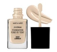 wet n wild Photo Focus Dewy Liquid Foundation Makeup Soft Ivory